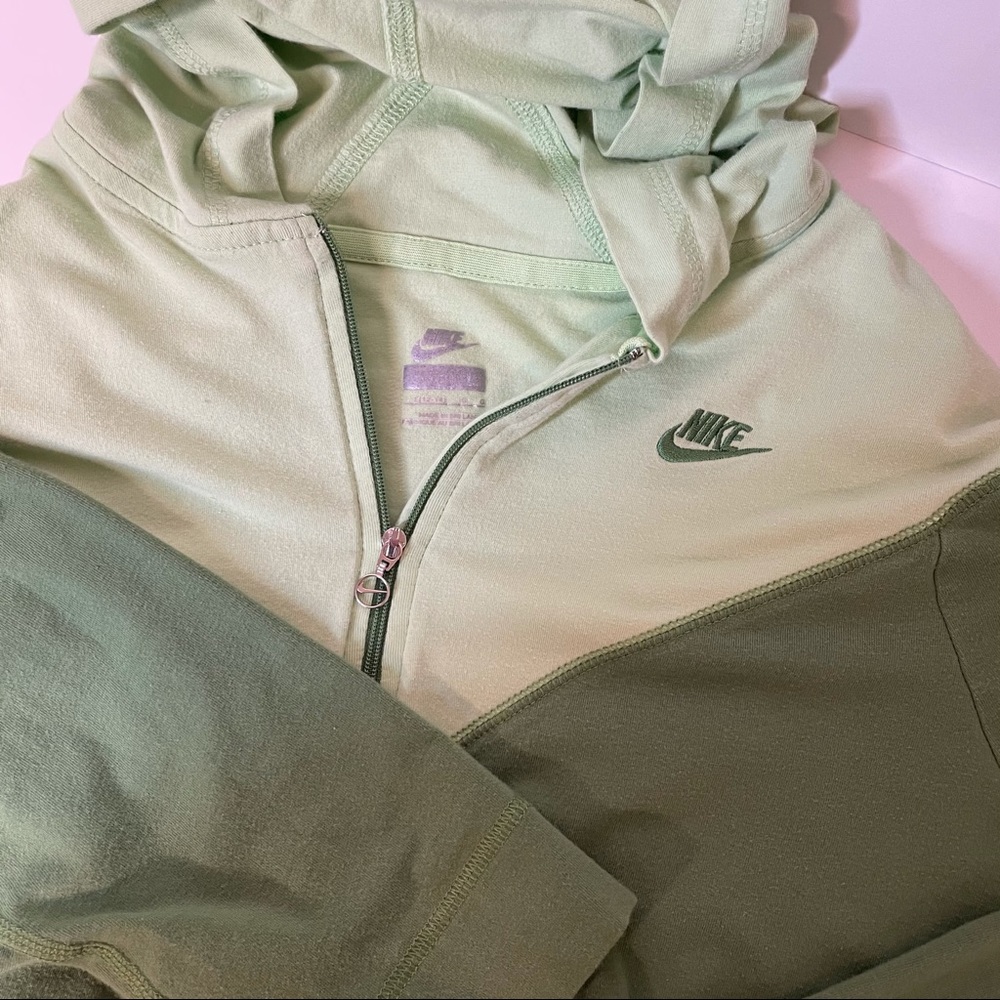 Nike hoodie - Picture 9 of 12